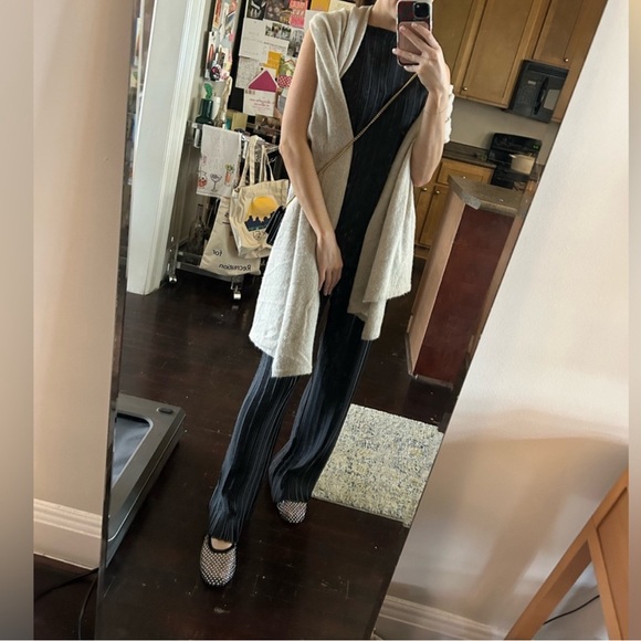 ZARA Black Rhinestone Mesh Ballet Flats - Picture 5 of 5